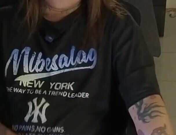 Kimberly Polizzi webcam solo – April 27, 2026